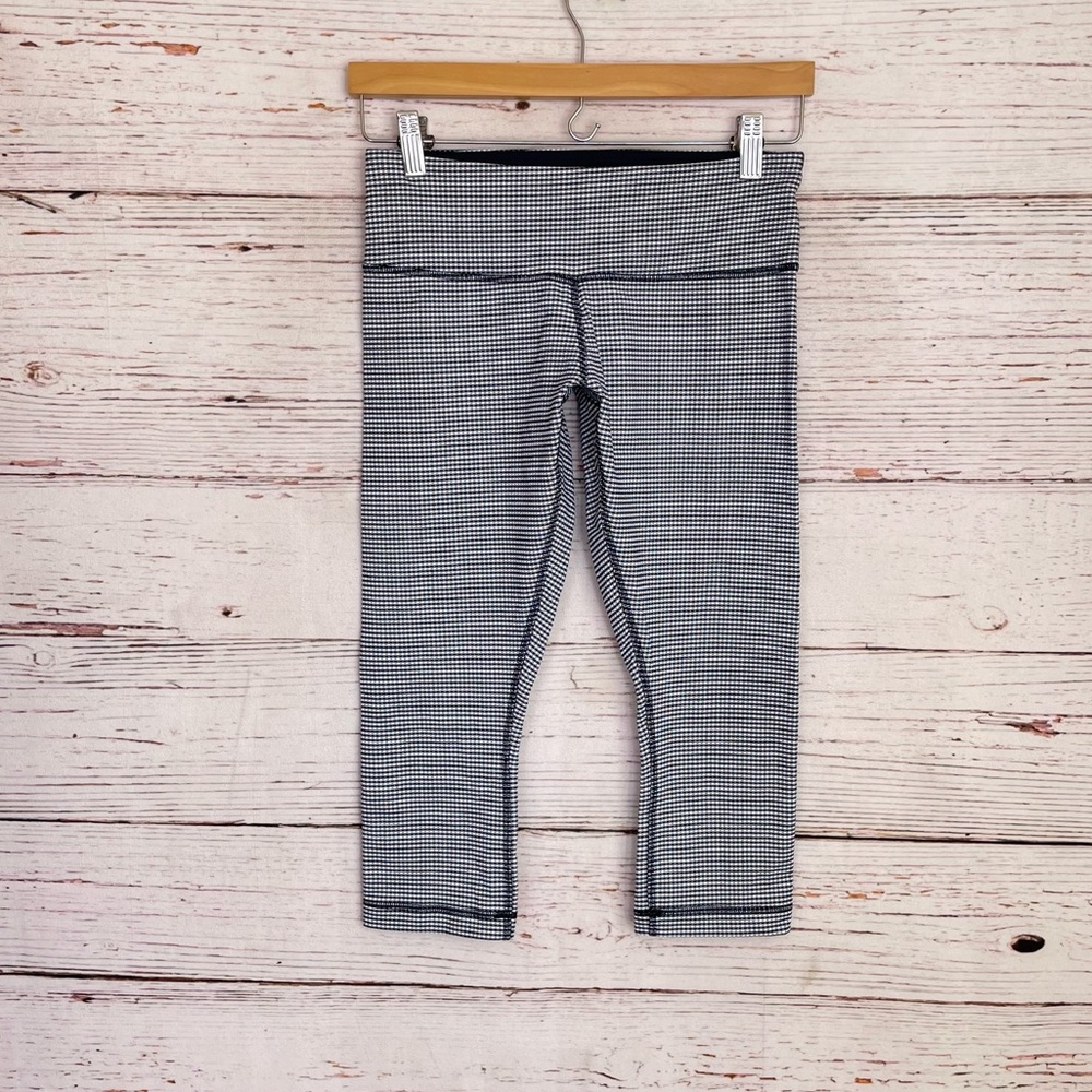 Lululemon gingham crop leggings - Picture 6 of 12